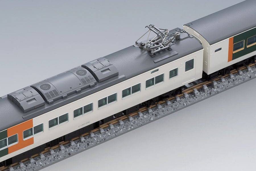 Tomix 98398 JR Series 185-200 Limited Express Train (Odoriko/New Paint) 7 Cars Set (N Scale)