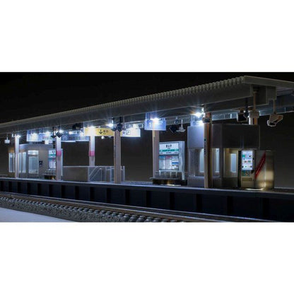 Tomix 4272 Island Platform (Urban Type) With Straight End Sections/ Lighting (N Scale)